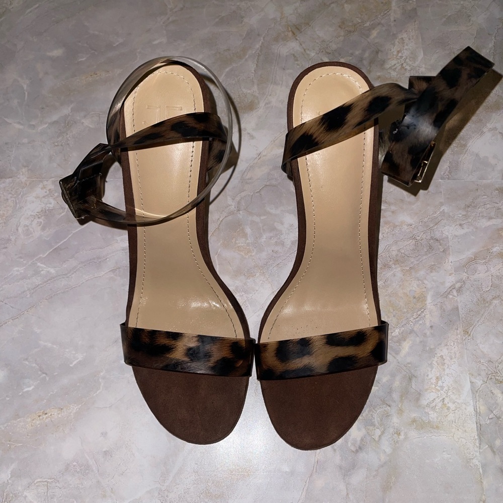 JustFab Open Toe Brown Women's Heels with Translucent Heel and Ankle Straps-Used